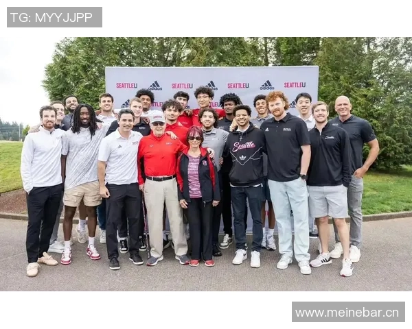 媒体人分析淡厚然在西雅图大学的表现与犯规控制问题